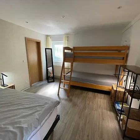 Heidi's Lerchennest Apartament