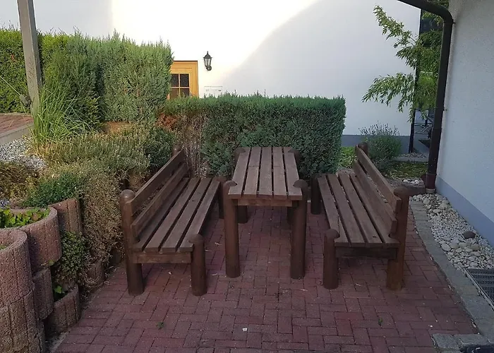 Heidi's Lerchennest ווייקרסהיים