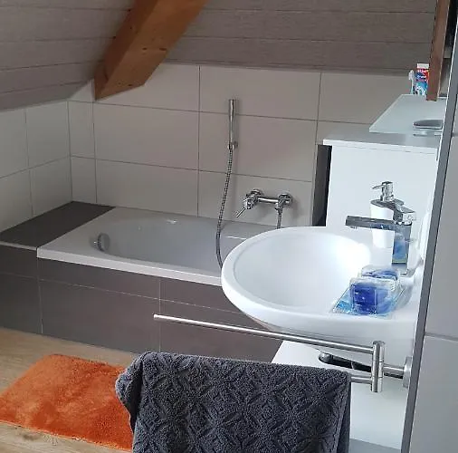 Heidi's Lerchennest Appartement *